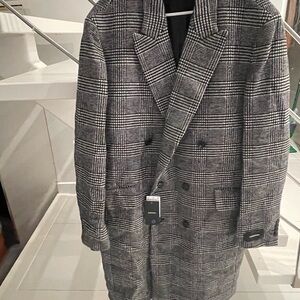 NEW Woman’s Long Houndstooth Coat from Nordstrom